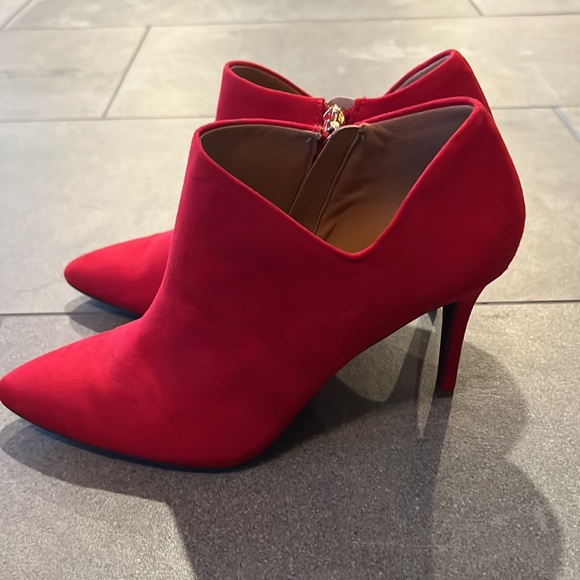 Jessica Simpson Red Heels - Picture 4 of 7